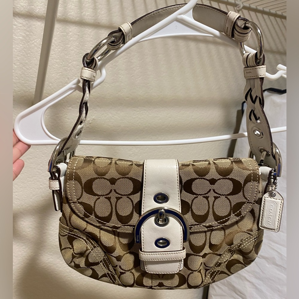 Coach purse 👛